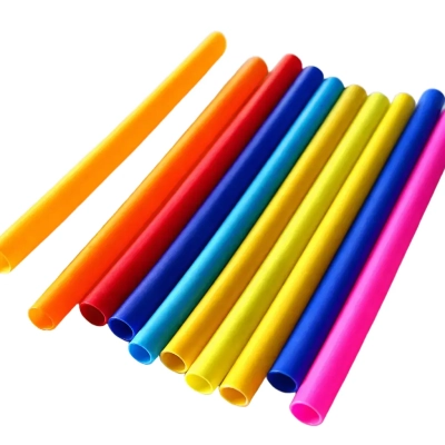 מקלות מקצב להקשה בצבע ורוד