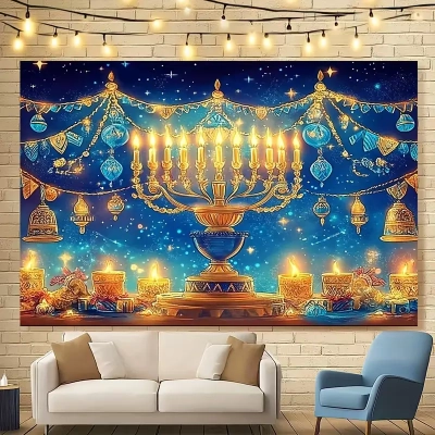 פוסטר רקע חנוכייה עם נרות ברקע כחול בגודל 150x100 ס