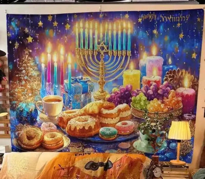 פוסטר רקע חנוכייה צבעונית בגודל 150x105 ס