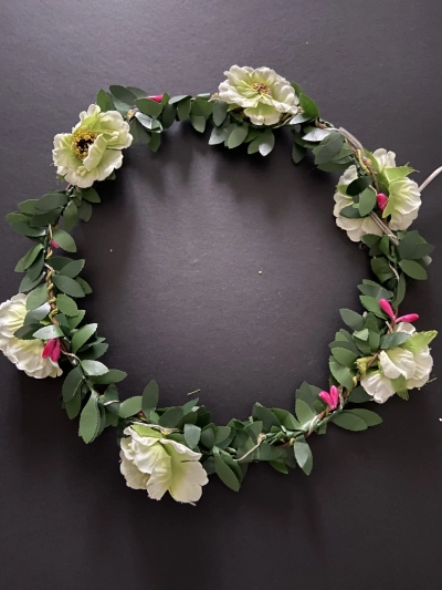 זר פרחים לראש