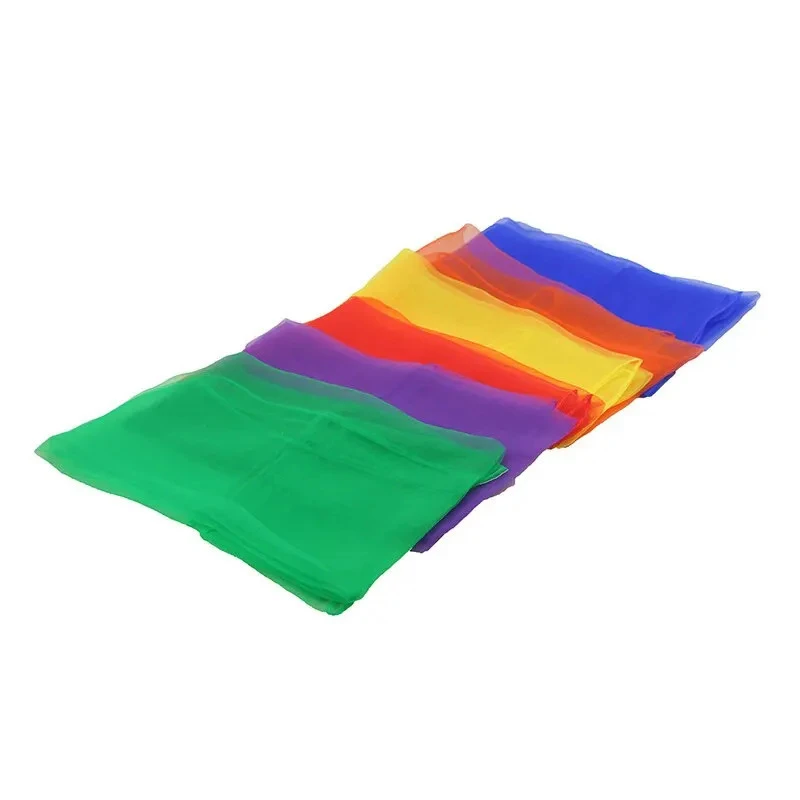 מטפחות צבעוניות בגודל 60x60 ס